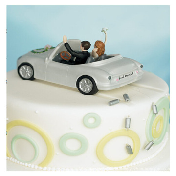 Braut &amp; Bräutigam im Auto Figurine Hochzeitstorte Topper